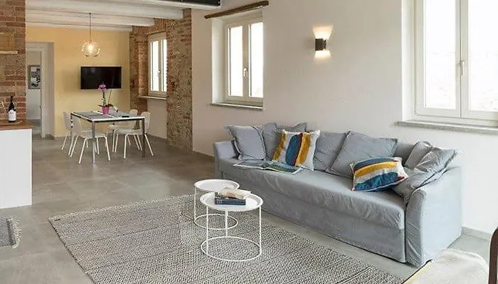 Casa Visette モンフォルテ・ダルバ